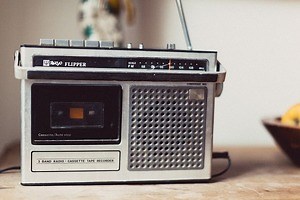 radikoのエリアフリーとは？プレミアム会員なしで無料でエリアフリーを視聴する方法は？ | スマホアプリやiPhone/Androidスマホなどの各種デバイスの使い方・最新情報を紹介するメディアです。