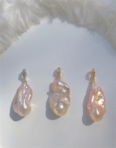 Extra Large Baroque Pearl Pendant | 18K Gold Plated Sterling Silver