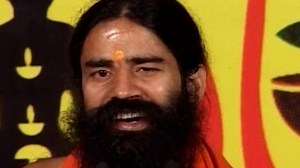 Yog Yatra: Baba Ramdev teaches pranayam to cure Thyroid