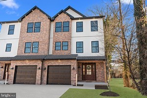 126 Plum St, Moorestown, NJ 08057 - MLS NJBL2079012 - Coldwell Banker