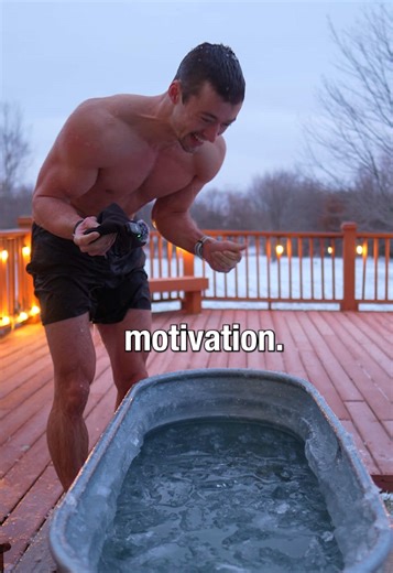 Earn your dopamine. How you spend the first hour of your day determines how motivated you feel the rest of the day. Start your day with something hard and your brain will be better equipped to delay gratification. #dopamine #delayedgratification #neuroscience #motivation #icebath
