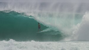 If you like crazy waves and backstage banter then #NoContest, produced alongside the clever cats at Stab Magazine, is the web series for you. Our Gold Coast edit has just landed and it’s more than worth your minutes. Dive in now! | Red Bull Surfing