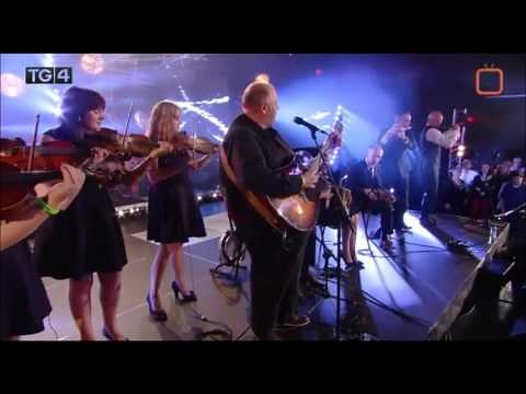 The Kilfenora Céilí Band with Don Stiffe - Galway Bay