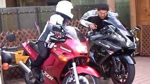 Kawasaki ZZR250 ツインエンジン 美女 美人ライダー