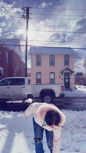 Courtney (@gothehellaway0)’s videos with Sippin’ On Fire - Florida Georgia Line