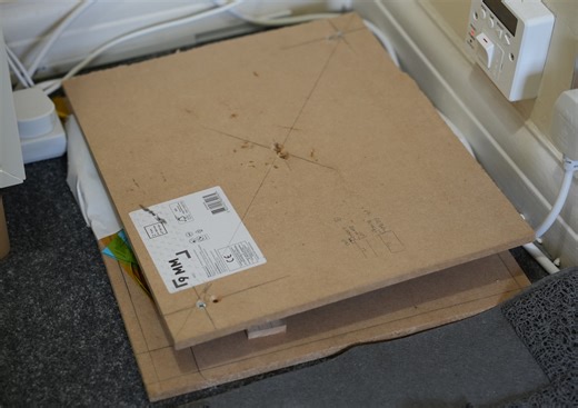 Track Your Cat’s Weight Through This Internet-Connected Litter Box