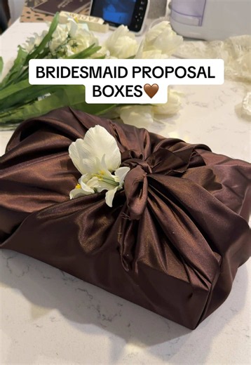 Bridesmaid Proposal Boxes: Elegant Ideas for 2027 Brides