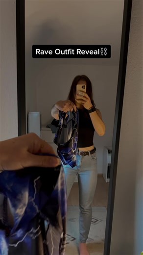 Rave Outfit Reveal: Stylish Looks for Every Rave