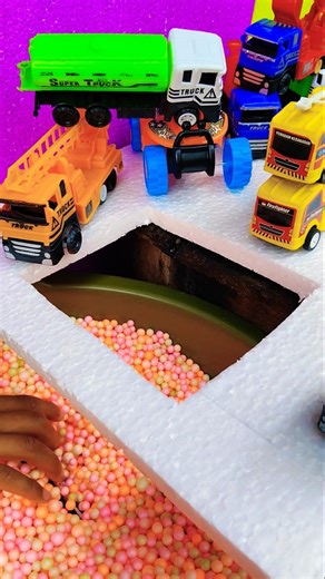 Cute unigue tayo the tittle bus #shotsviral #automobile #toys #mainanbergerak #tayo