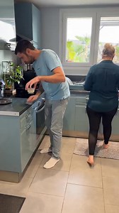 18K views · 227 reactions | PROMO Ultenic AC1 Elite aspirateur laveur profiter du Black Friday avec notre code promo : BFJEREMLAURA ,34 euro de r duction, 165,99 aux lieu de 199,99 lien du site internet dans notre bio TikTok Black Friir du lien qui se trouve dans notre bio (profilday valable jusqu au 2 d cembre profitez en !! Facilit et efficacit @Ultenic_France commander d s aujourd hui a part | Shelbi Reigh Henry | Facebook