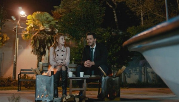 La tensión de Omer y Defne: Mira el capítulo de este lunes de "Amor en Juego"