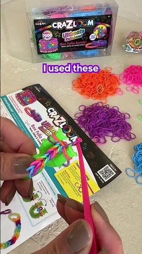 One box. Endless designs😍 Cra-Z-Loom Rainbow Brights in action🌈💡