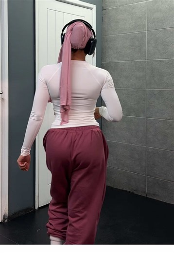 Maximize Your Workout with Gymshark's Modest Fit