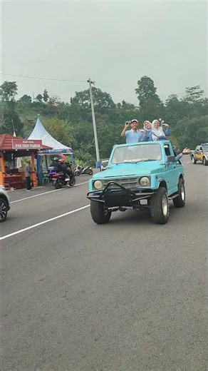 Grasshopper battle Jeep adventure offroad Kemuning #truckoffroad #automobile #motoroffroad #offroad