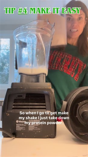 Kelly Young on Instagram: "🎄 12 Days of Tips – Tip #4: Make It Easy! 🎄 Ever notice that the things you actually do are the ones that are easiest to do? 😅 In the afternoons before I teach class, I like having a quick shake — but time is always tight! So I’ve made my setup extra convenient: all my protein powders, add-ins, and blender live right next to each other. No excuses, no searching 👏 Here’s my go-to *perfect shake formula*: 🥛 1 cup water or milk of choice 💪 1 scoop protein powder 🍓