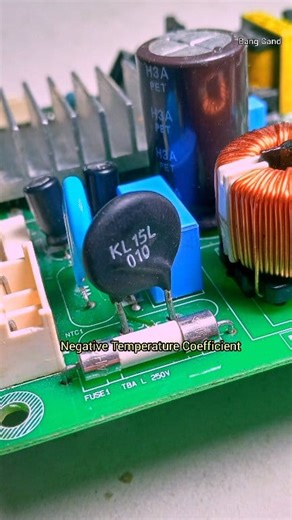 El NTC es un tipo de termistor en el que la resistencia disminuye a medida que aumenta la temperatura. #electronics #reels #resistance #ntcthermistor #thermistor #componenteseletronicos #tecnicos #Electrodomésticos #Reparación | Bang Cand