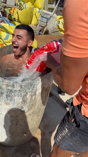 ilaybrix on Instagram: "Icebath challenge…#icebath #challenge #game #fun #cold #tradie #viral #content"