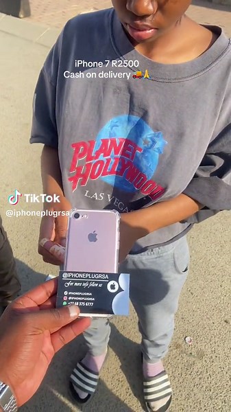 Buy iPhone 7 Online with Cash on Delivery | Affordable Prices