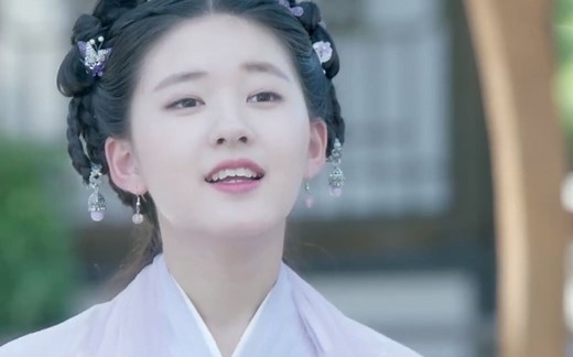 论学好语文的好处，穿越女诗句随口就来，古代人听完直夸厉害