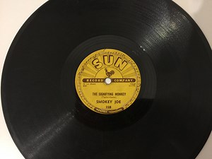 Smokey Joe - The Signifying Monkey / Listen To Me Baby