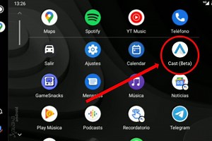 Android Auto esconde una app para ver la pantalla del móvil en el coche: así funciona "Cast"