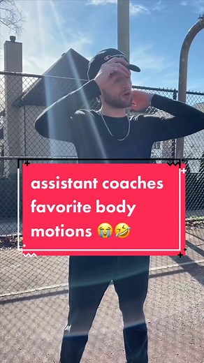 Hilarious Assistant Coaches' Favorite Body Motions Revealed!