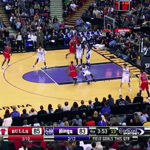 10 plays, 1 legend. Derrick Rose brought the Windy City to its feet, one play at a time 😤 | NBA