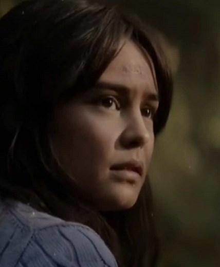 still can’t believe how dirty they make her death like OMG ? LOTTIE BASICALLY BROUGHT US THE WHOLE PLOT OF THE SHOW AND THEY JUST KILL HER ? AND KILL HER LIKE THAT ? she deserves better my crazy baby girl i love her so much you guys ughh #yellowjackets #yellowjacketsedit #yellowjacketsshowtime #edit #fyp #lottiematthews #lottie #lottiematthewsedit #courtneyeaton #foryoupage #editing #lgbt #lesbian #lesbiansoftiktok @Yellowjackets