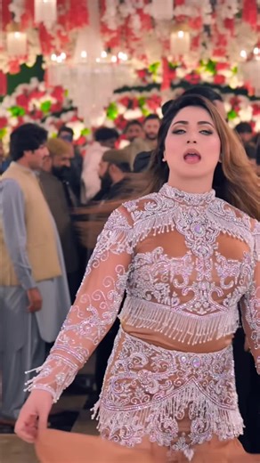 Ek Dil Ha Song Mehak Malik Dance Program Bollywood Song Repost Video #Dance #Bollywood #Shadi_Program #Mujra #Mhr_Iftikhar_Bati