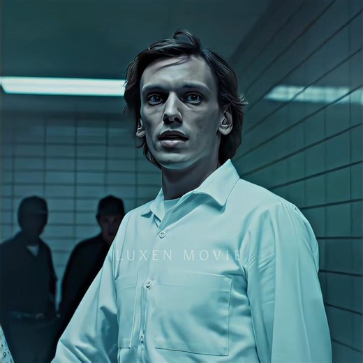 Henry Tries to Convince Eleven to Run Away | Stranger Things S5 #strangerthings #strangerthings5