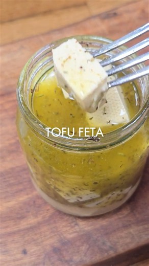 The tofu feta hack you need to try! 👀🌱 #tofu #MeatFreeMonday #plantbased