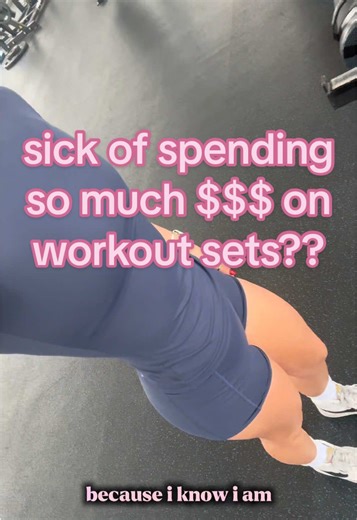 Workout set that passes all the tests for a fraction of the cost 💲 #squatproof #workoutset #gymgirl #tiktokshopfinds #fitnesswear
