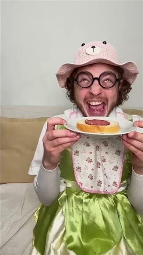 NEVER Keep the Crusts! 🤣🍞 My Sandwich Rant! #comedy #viral #foodie