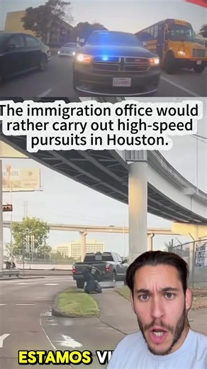 High-speed pursuit of immigration officers in Houston: a spectacle of violence that no one wanted to see.