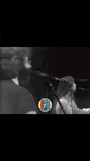 Grateful Dead – Scarlet Begonias | “Once in a While You Can Get Shown the Light”