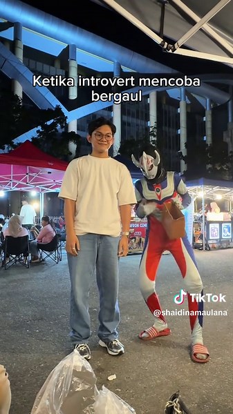 Kumpulan Video Ultraman Lucu dan Menghibur