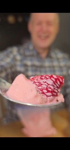 4.1K views · 77 reactions | Chill Out With Peppa Pig's Homemade Icecream! #peppa #peppapig #icecream #strawberryicecream #berryicecream #homemadeicecream #diyicecream #vanillaicecream #dessert #fyp | Fred YT | Facebook
