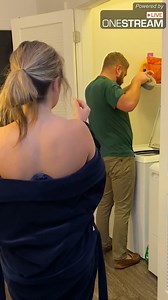 2.5M views · 10K reactions | When he turns around!!朗藍 | Donald Jenkins | Facebook