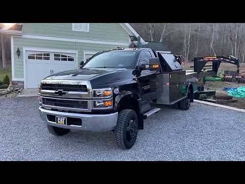 Sliverado 5500 4x4 welding truck