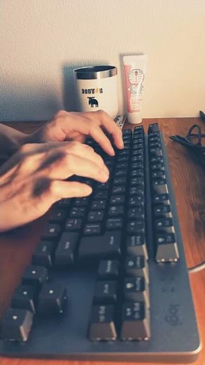 [PC] Typing practice with a red-axis mechanical keyboard #Shorts