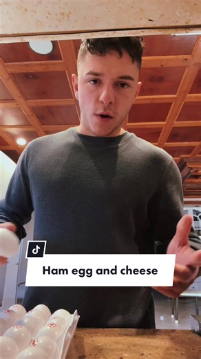 Italian Ham & Egg Sandwich: Quick & Easy Recipe