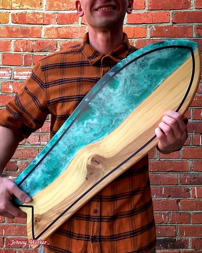 #epoxyresin #woodworker #resinart #customwoodwork #woodepoxy #woodartwork #woodworkingskills #epoxy #woodworkers