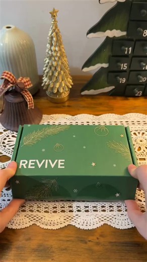 The magic of Christmas, bottled 🎁 REVIVE’s Christmas Box 2025 brings together festive blends, classic single oils, and a fun surprise—perfect for creating a cozy, joy-filled home this season. 🎄✨️ #ChristmasBox #goREVIVE #EssentialOils #HolidayScents #CozySeason | Revive Essential Oils