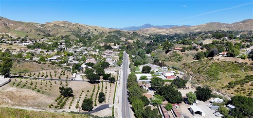 Hasley Canyon Community Guide | Ranch Homes & Acreage in Castaic CA