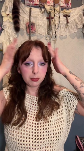 Springtime Makeup to Brighten Your Mood