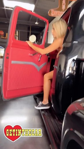 Valerie Vaughn on Instagram: "GETINTHECAR.COM"