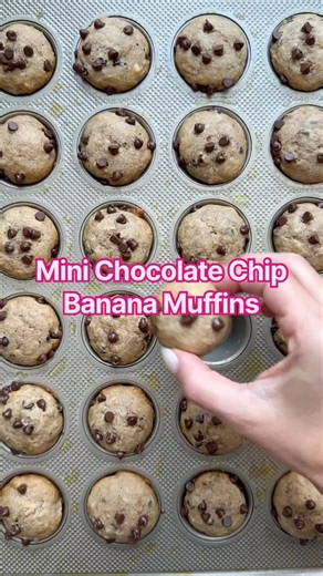 Mini chocolate Chip banana muffins