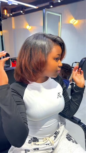 Relaxing Natural Hair Styles for Round Faces