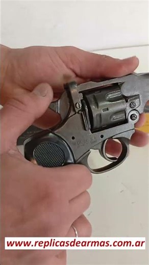 REVOLVER WEBLEY & SCOTT DENIX