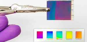 液晶なみにキレイな映像が出る電子ペーパー